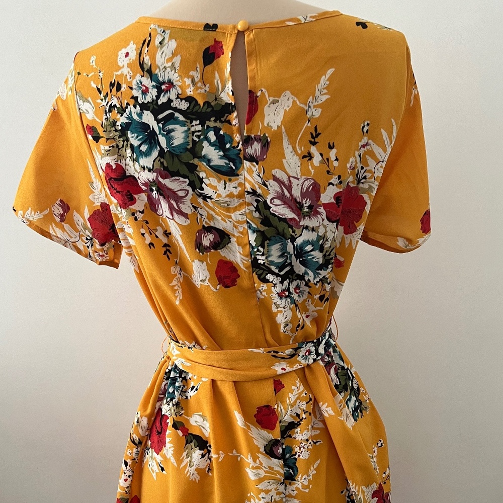 SHEIN dress size S Yellow - Picture 5 of 7